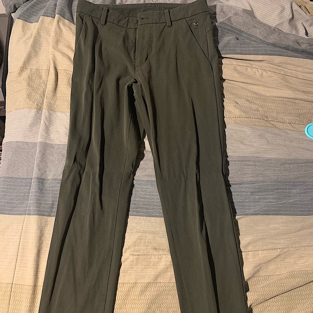 Men’s Lululemon Commission Pants - 30”